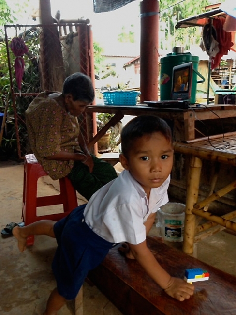 Famille et amis-AOU13-099